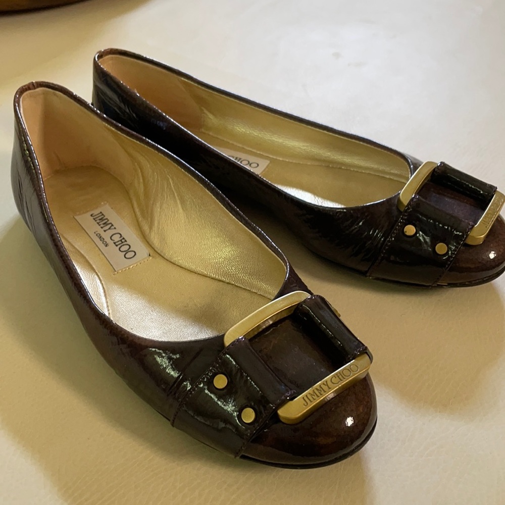 JIMMY CHOO Deep Plum Patent/ Gold Buckle Flats 6.5